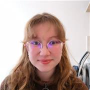 Ouverte à tout âges, de l'école primaire au lycée. Aide aux devoirs et/ou cours particuliers d'anglais, de maths et de SVT